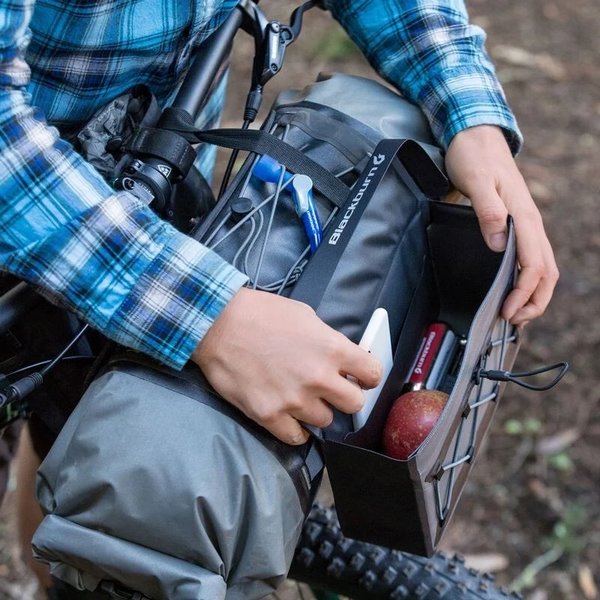 Blackburn Outpost Elite Hitch Hiker Handlebar Bag