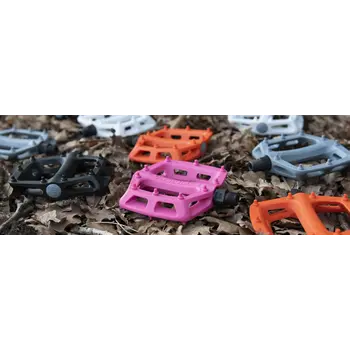 DMR V6 Poly Flat Pedal