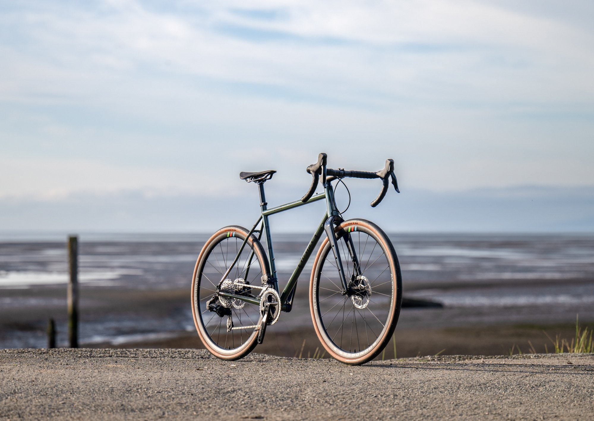 BRODIE Romax Steel R 2.0 Rival AXS