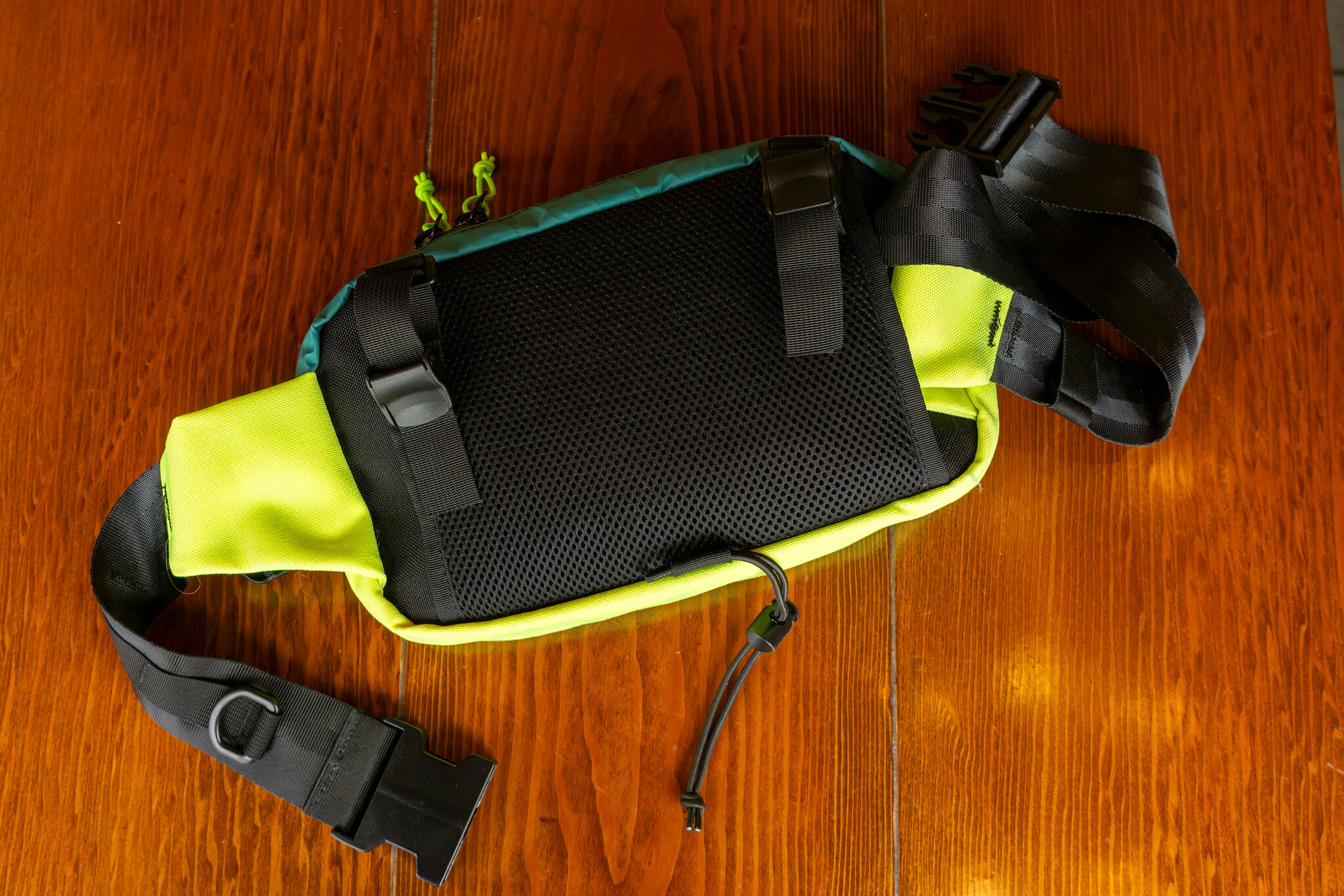 ATWATER ATELIER x B&B - Forester  Neon Yellow/Blue