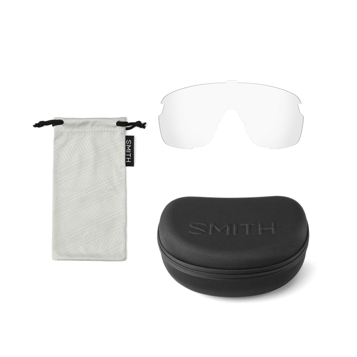 SMITH Bobcat Matte Black + ChromaPop Photochromic Clear To Gray