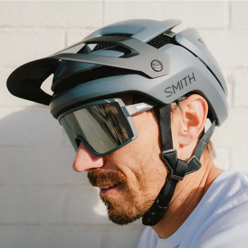 Smith Forefront 3 MIPS Helmet - Bike and Brew