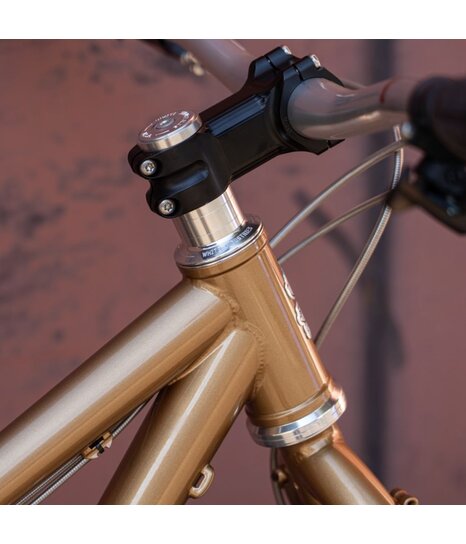 White Industries EC34/EC34 External Headset - Black - Bike and Brew