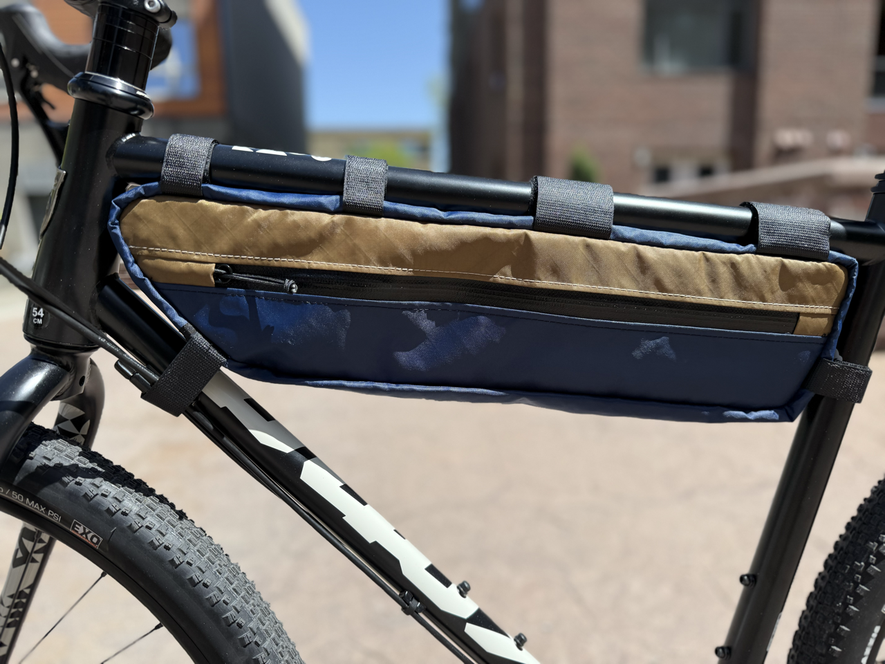 ATWATER ATELIER x B&B - Half Frame Bag - Navy/Coyote