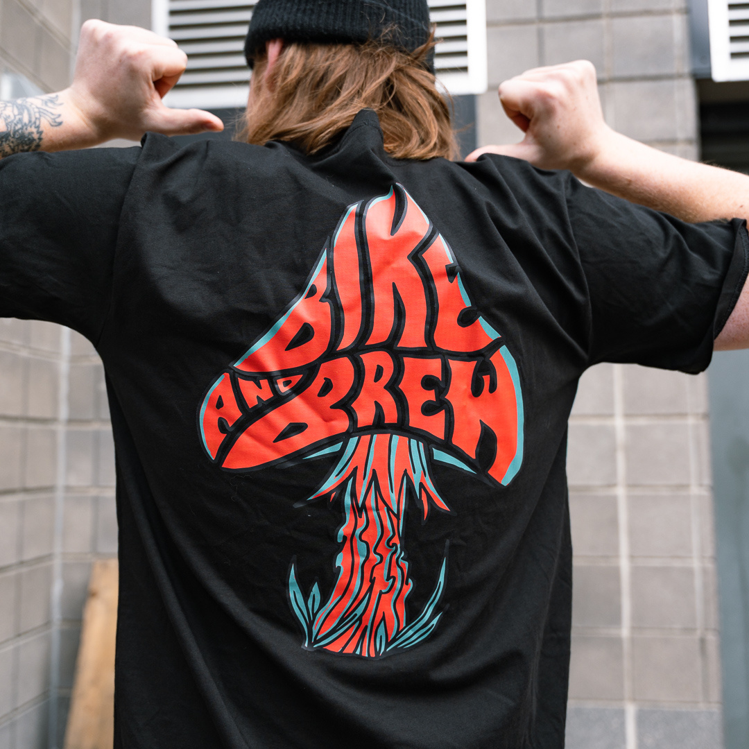 BIKE AND BREW Bike and Brew T-Shirt | Red Mushroom