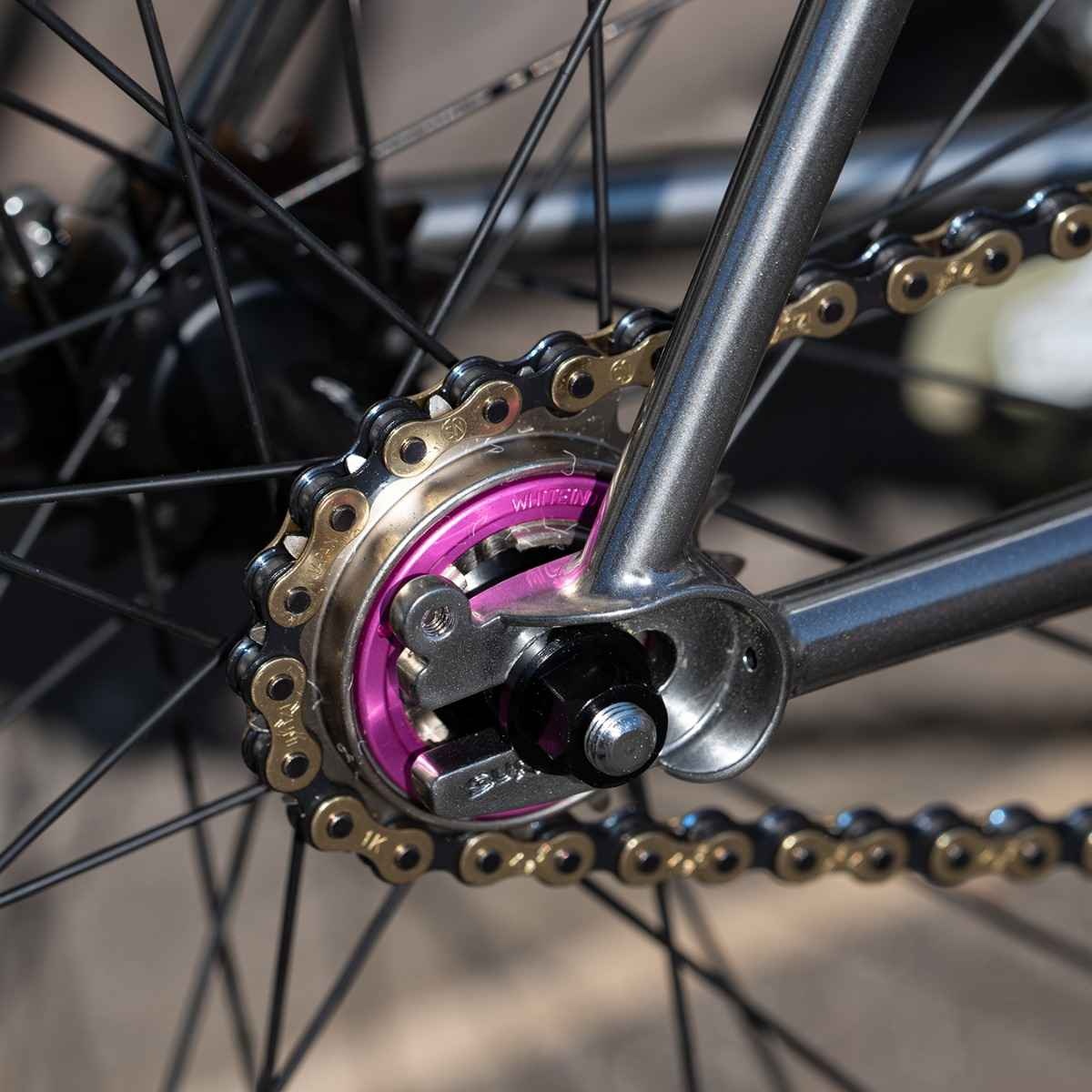 WHITE INDUSTRIES ENO Freewheel | 18T, H.E. | Purple