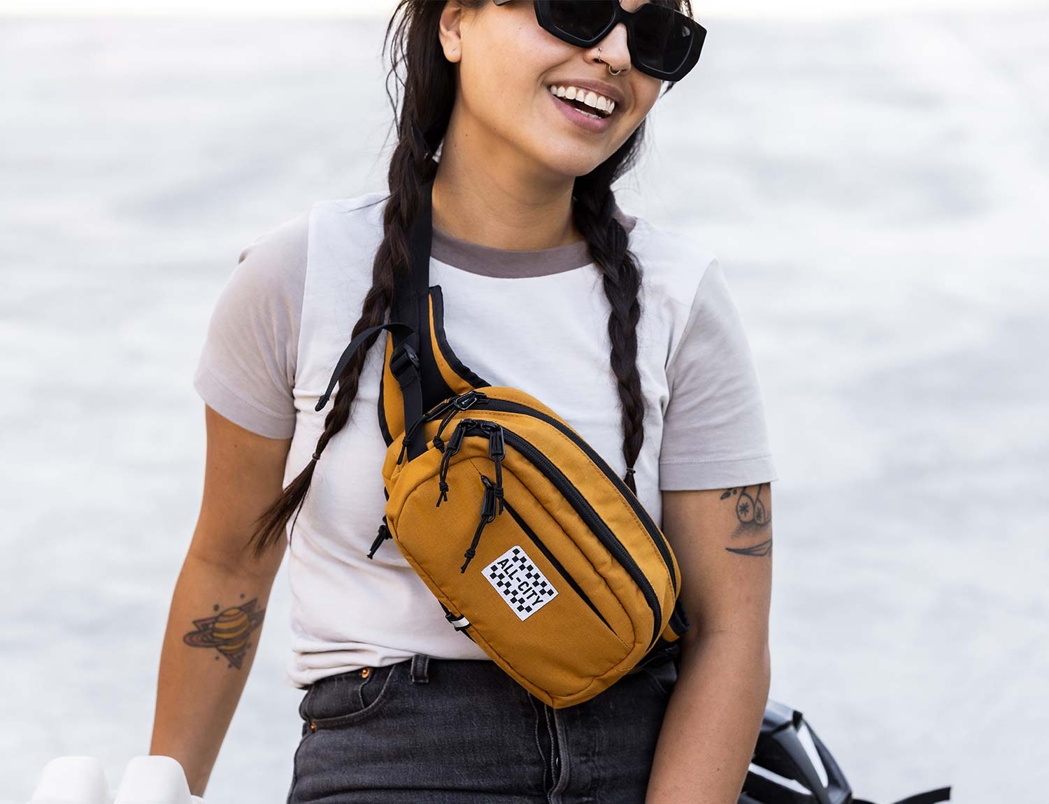 ALL-CITY Turntable Sling Bag