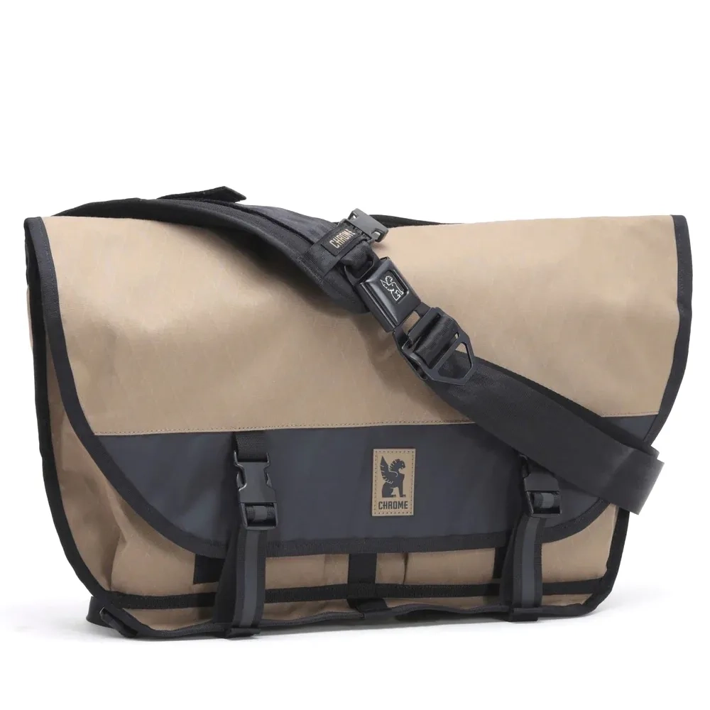 CHROME INDUSTRIES Citizen Messenger Bag 24L