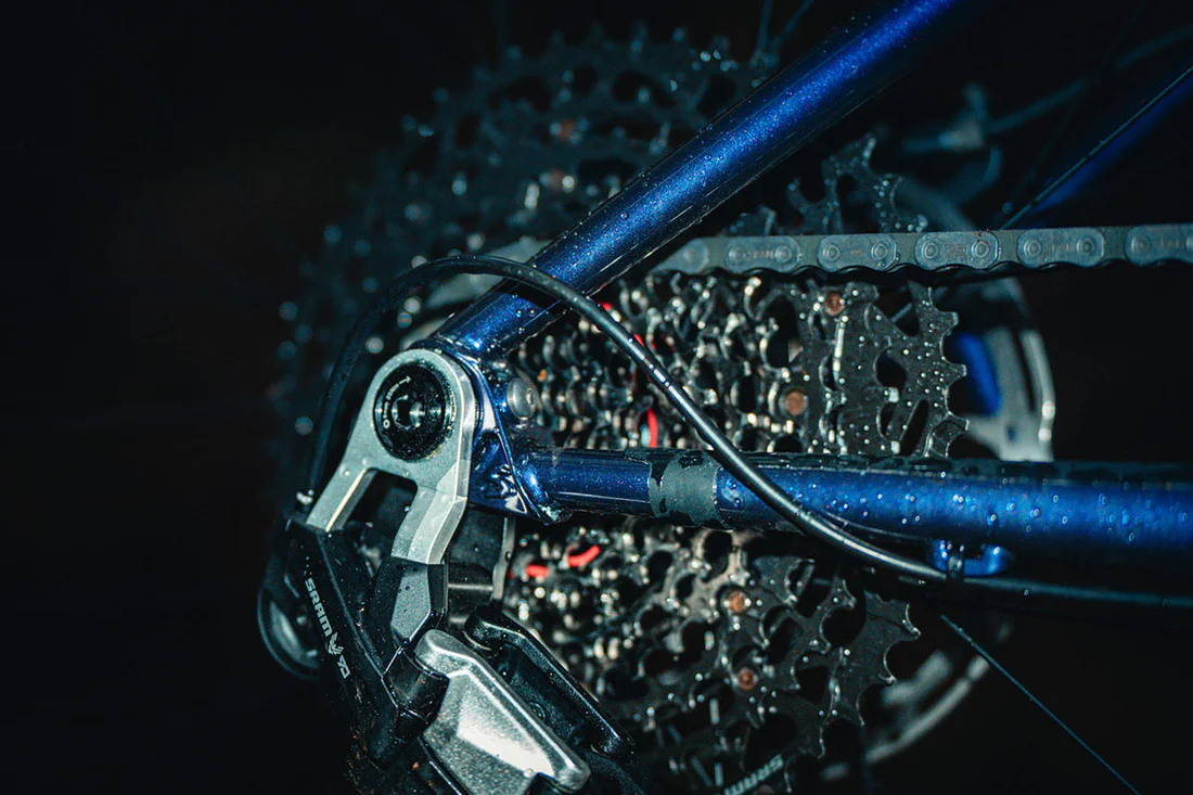 SURLY Sorceress | Eagle 90 Bike - Elderberry Tonic