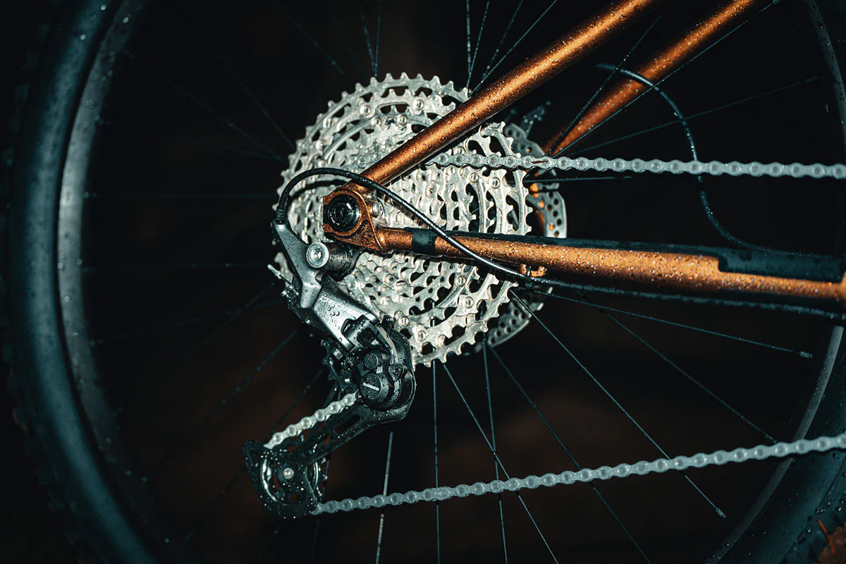 SURLY Sorceress - Hot Honey Bling