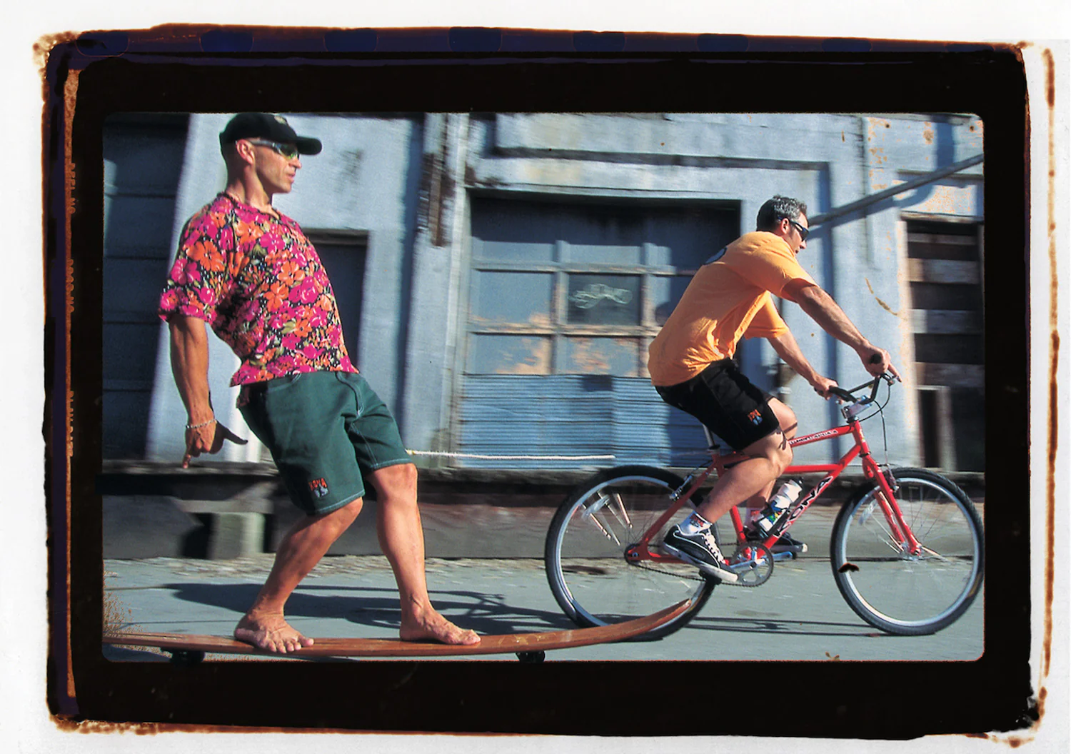 KONA Humu - Artist Edition