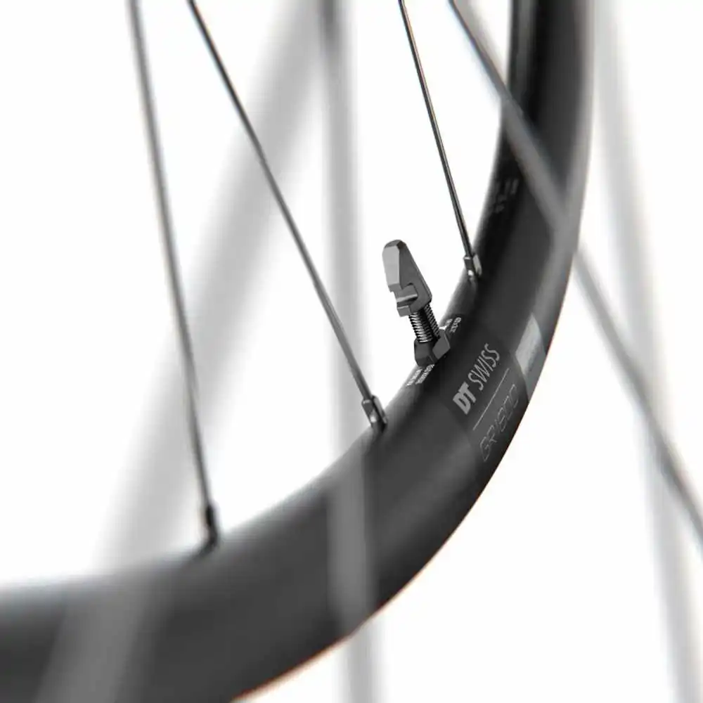 DT SWISS GR 1600 Spline Front Wheel - 700C Dynamo