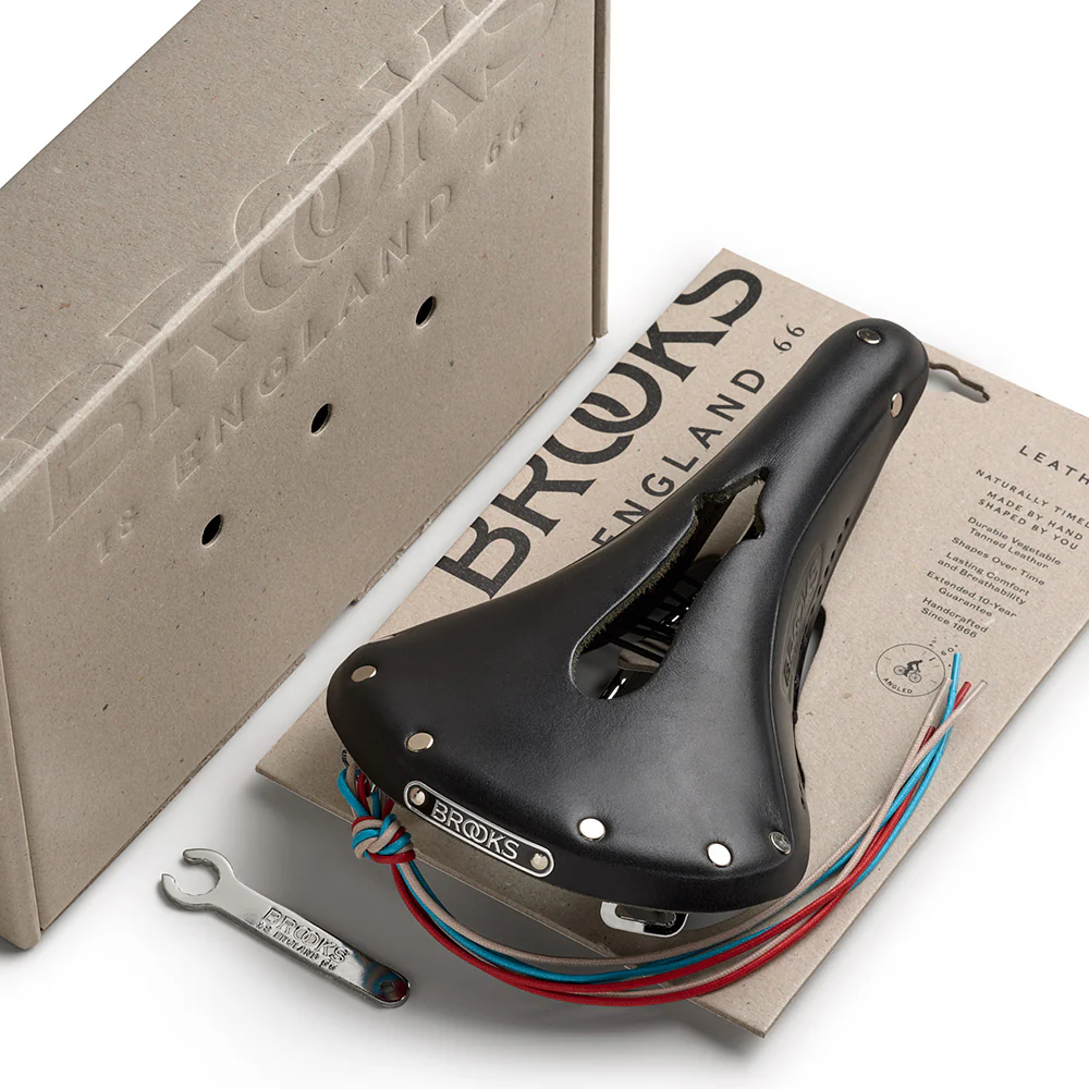 BROOKS ENGLAND B17 Carved