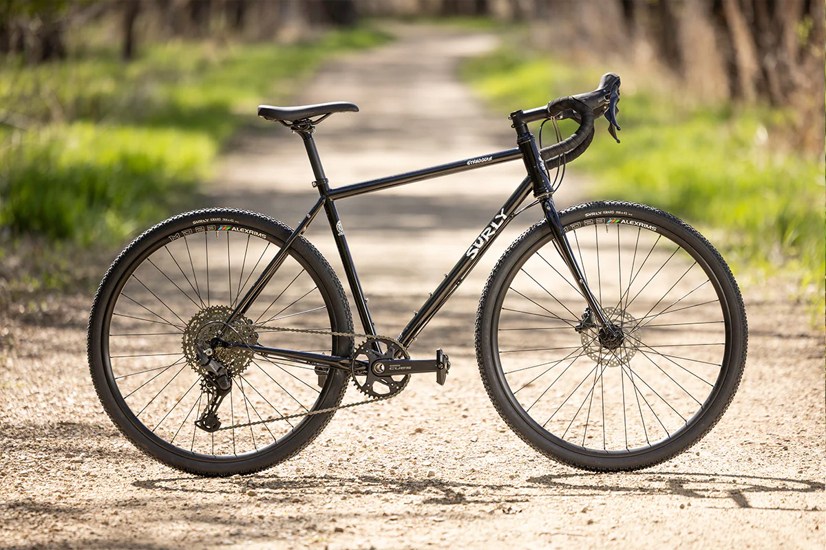 SURLY Straggler - Hi-Viz Black