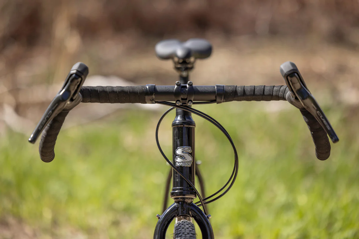 SURLY Straggler - Hi-Viz Black
