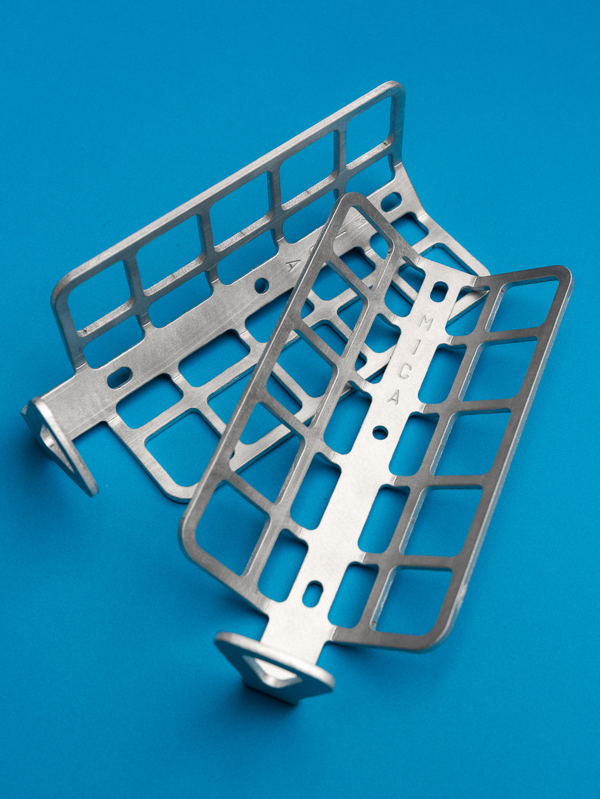 MICA Sideburns Cargo Cage