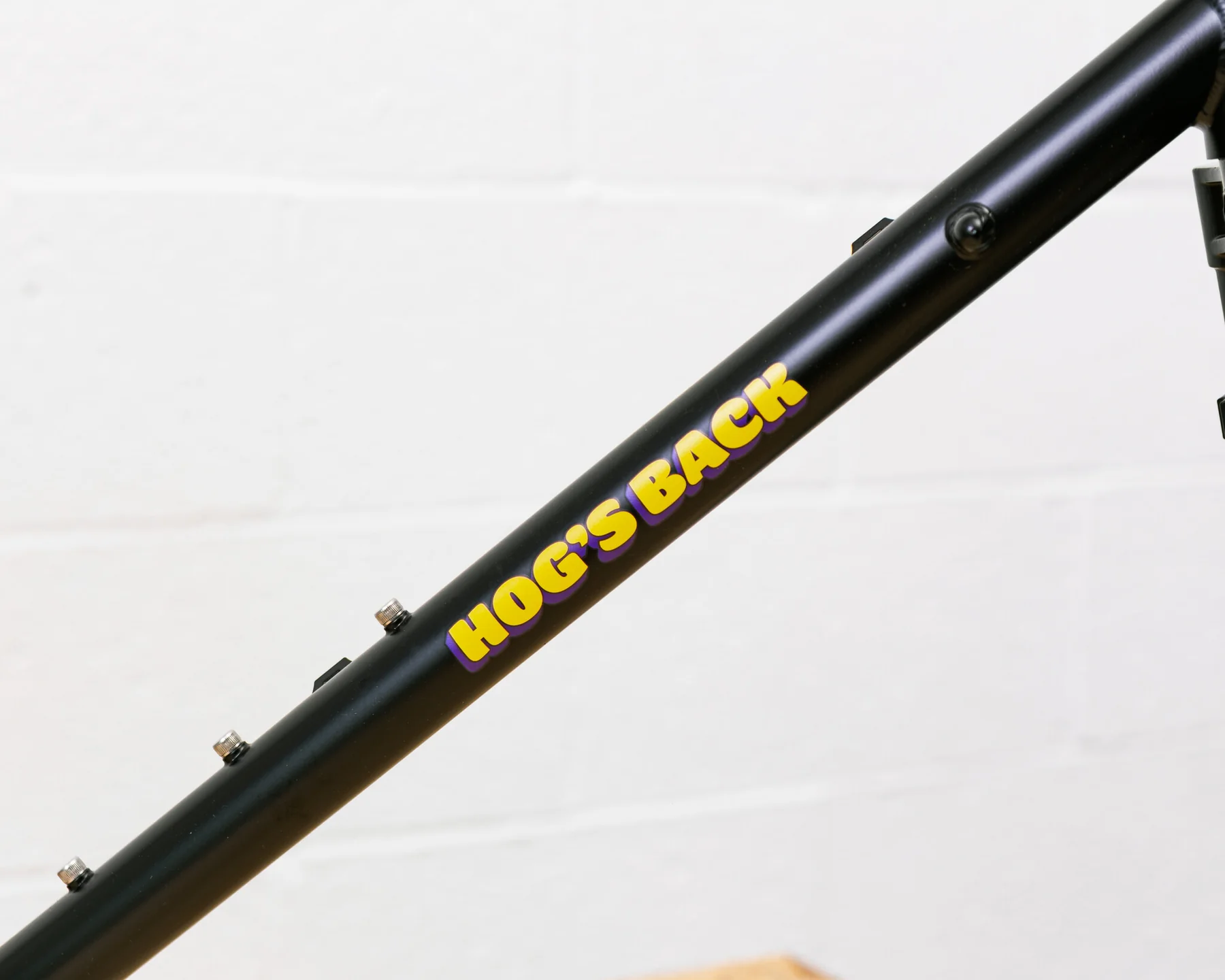 BASSI Hog's Back Frameset