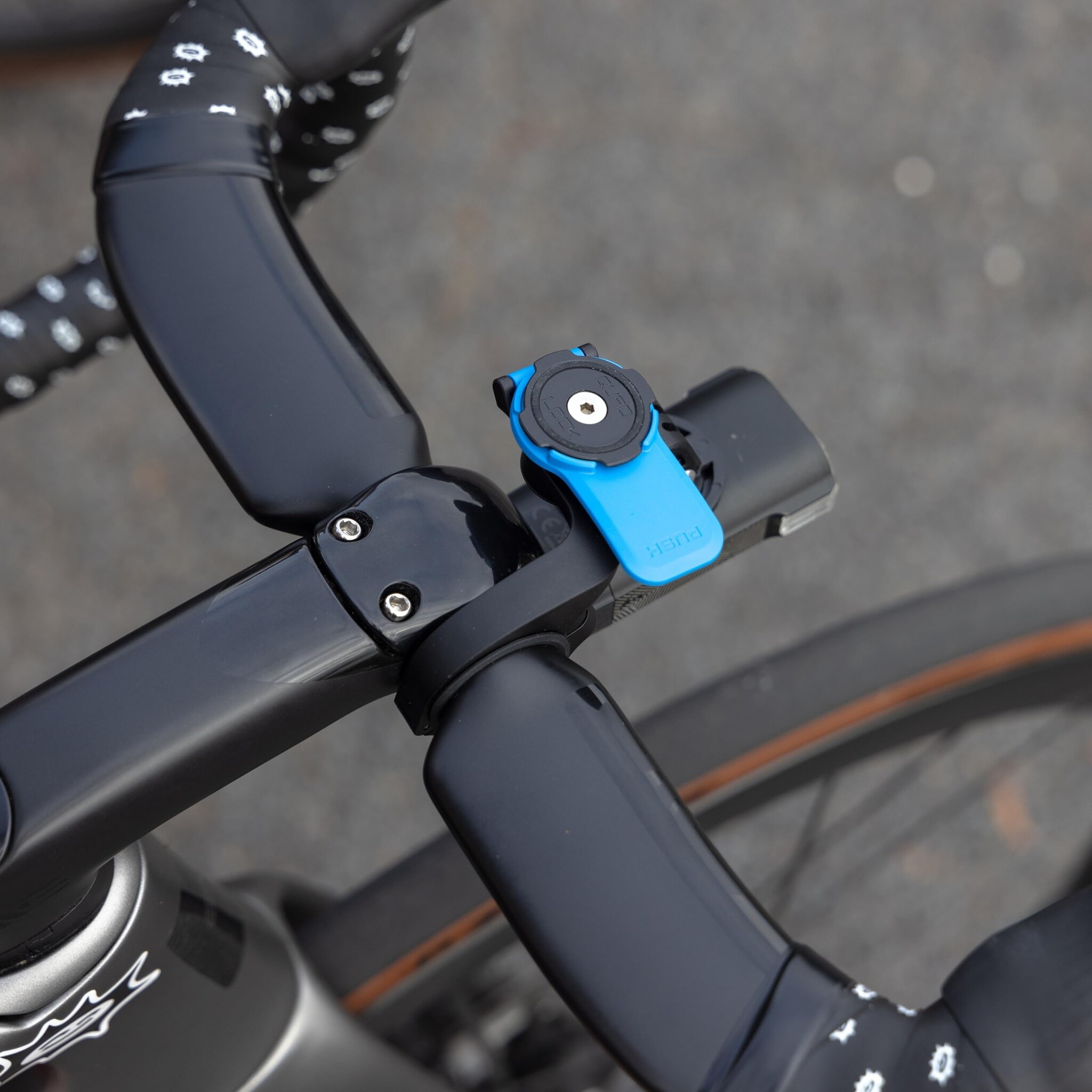 Quad Lock Out Front Mount V3