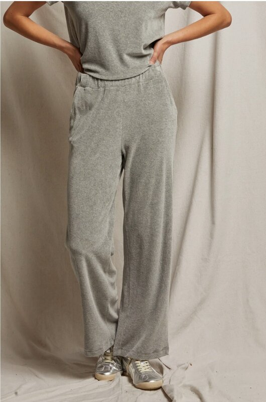 Perfectwhitetee Holly Sweatpant