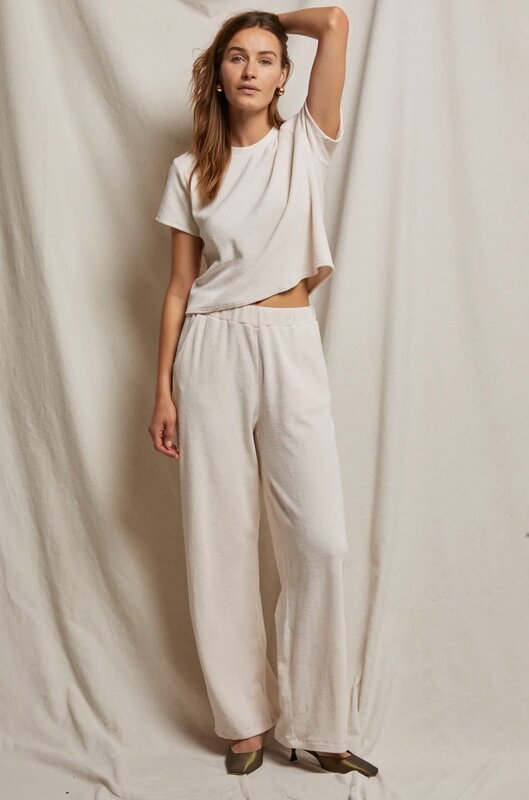 Perfectwhitetee Holly