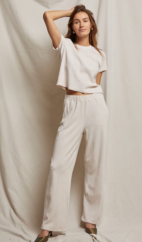 Perfectwhitetee Holly
