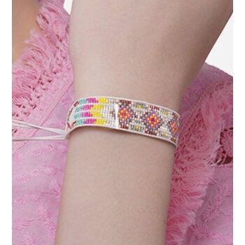 America & Beyond Daphne Destiny Beaded Bracelet