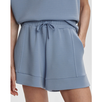 Varley Atrium High Rise Short 4.5