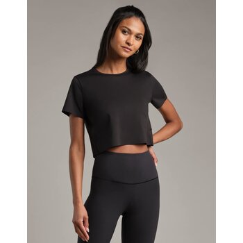 Rhone Serene Cropped Short Sleeve