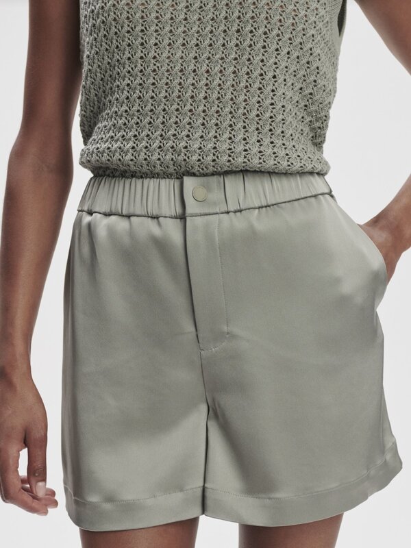 Varley Sarka High Rise Short