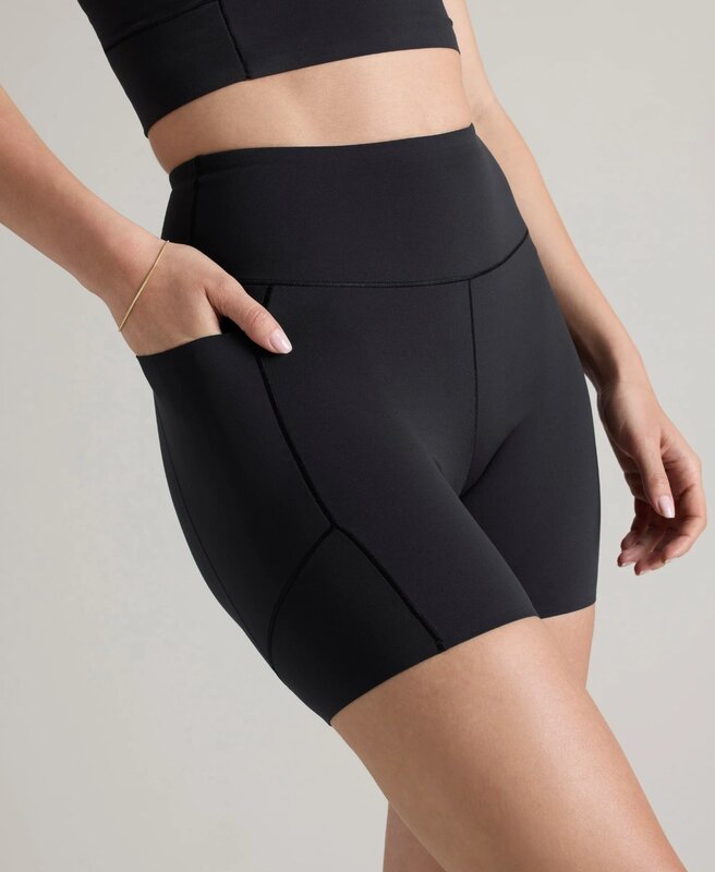 Rhone Revive 6" Short