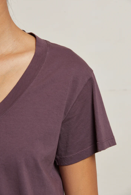 HYDE着 PRAYING HANDS V-TEE Praying_Hands_white_T-