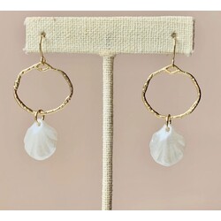 Seashell Hoop Dangles - Gold