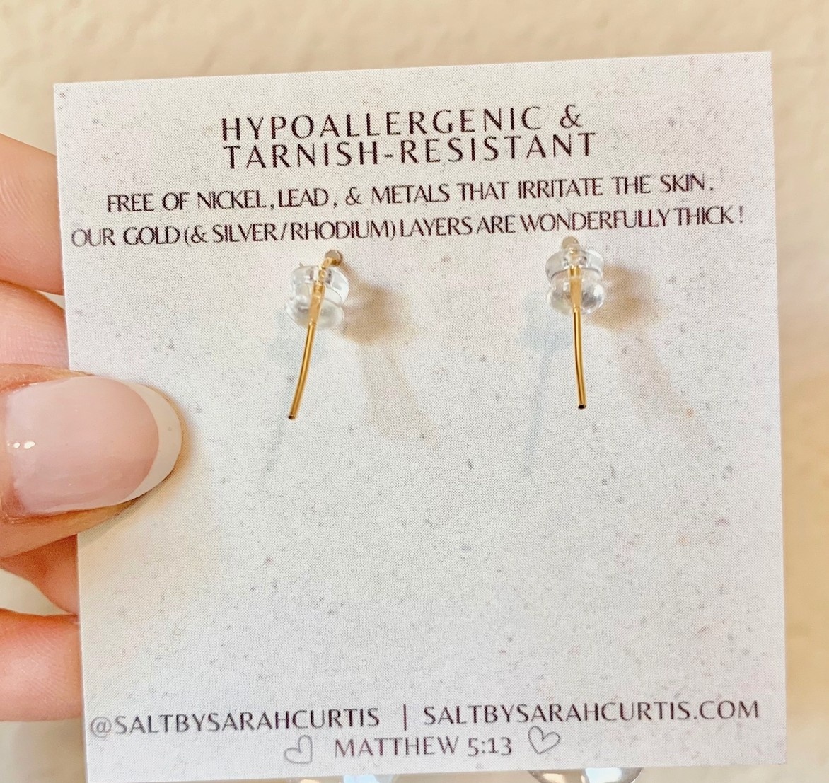 Seashell Hoop Dangles - Gold