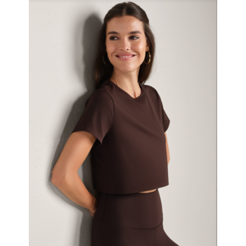 Rhone Serene Cropped Short Sleeve