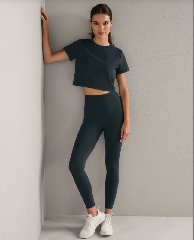 Serene Cropped Short Sleeve