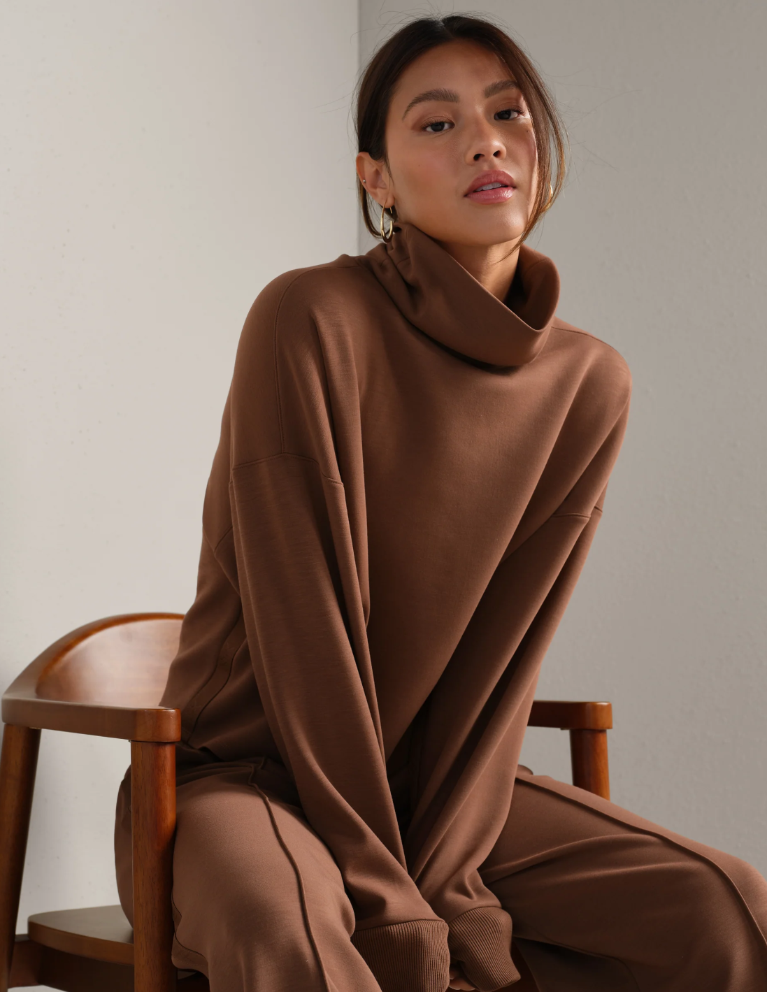 Rhone DreamGlow Mock Neck