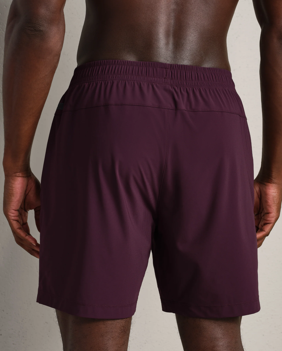 Rhone 7" Pursuit Short-Unlined