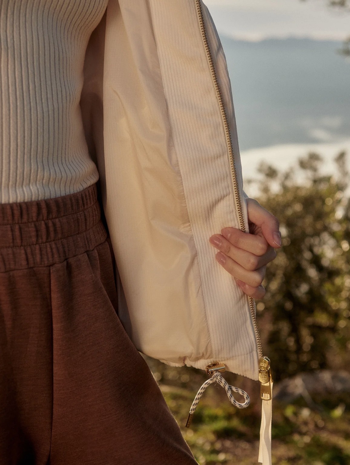 Varley Brackley Cord Puffer Jacket