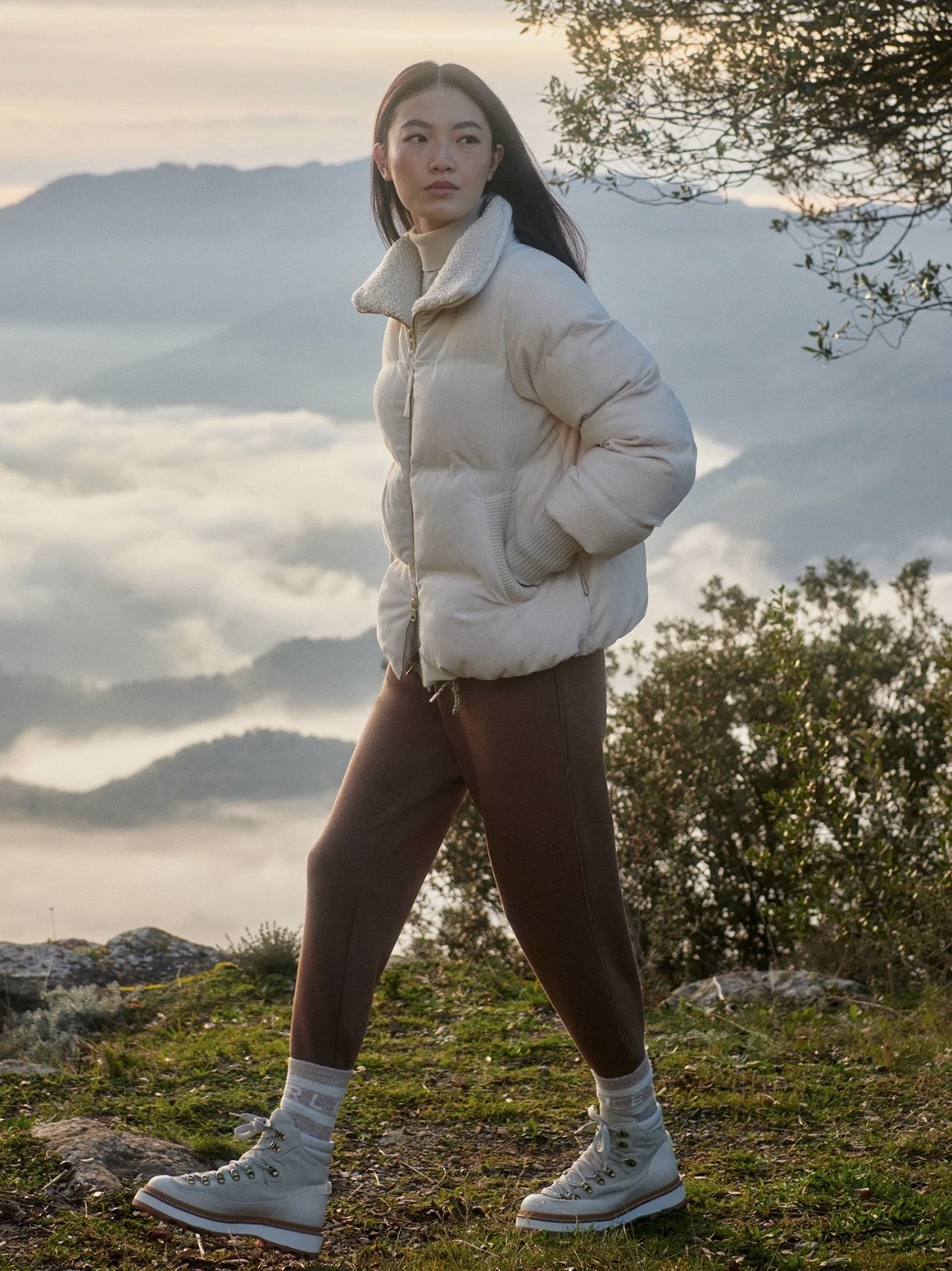 Varley Brackley Cord Puffer Jacket