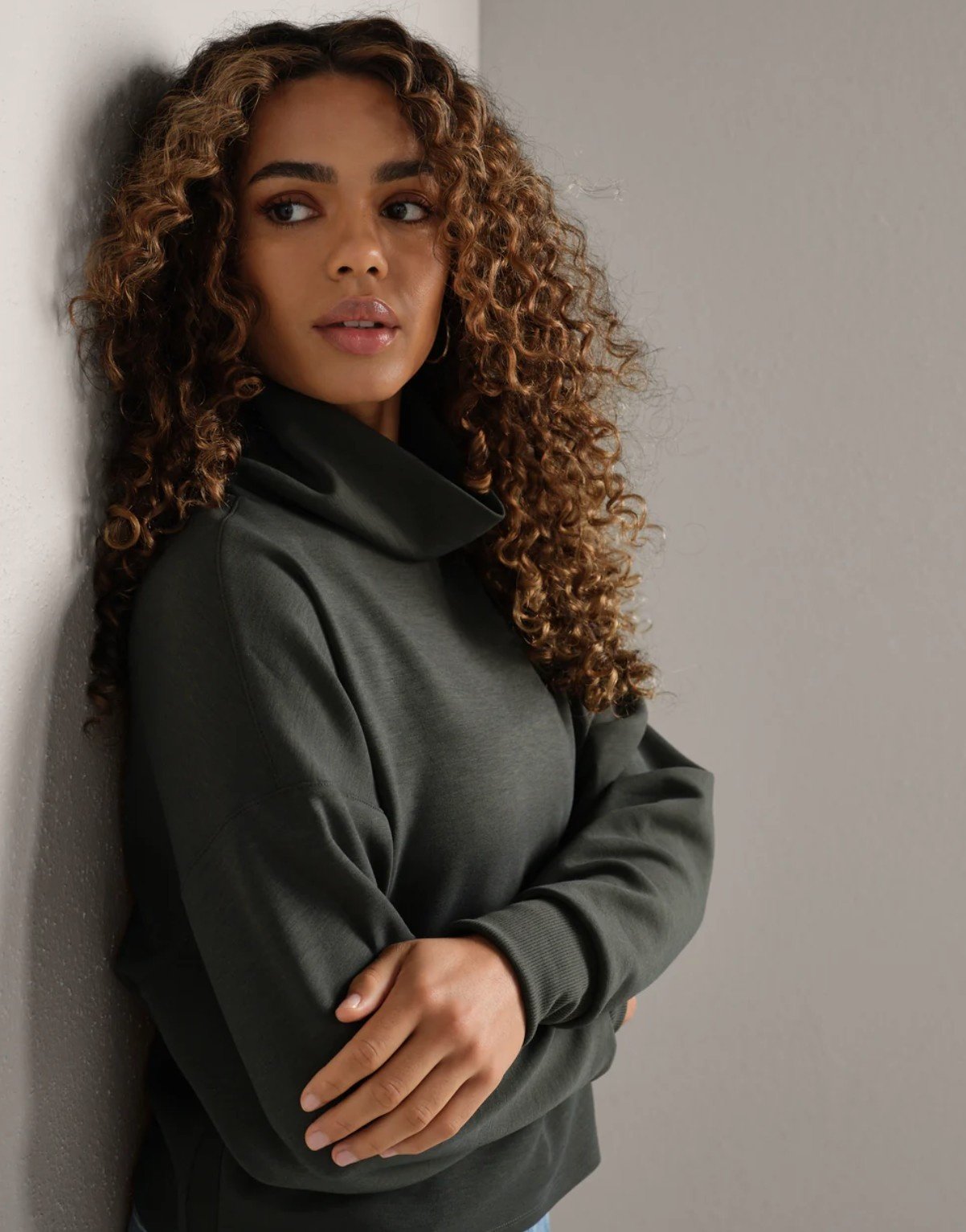 Rhone DreamGlow Mock Neck