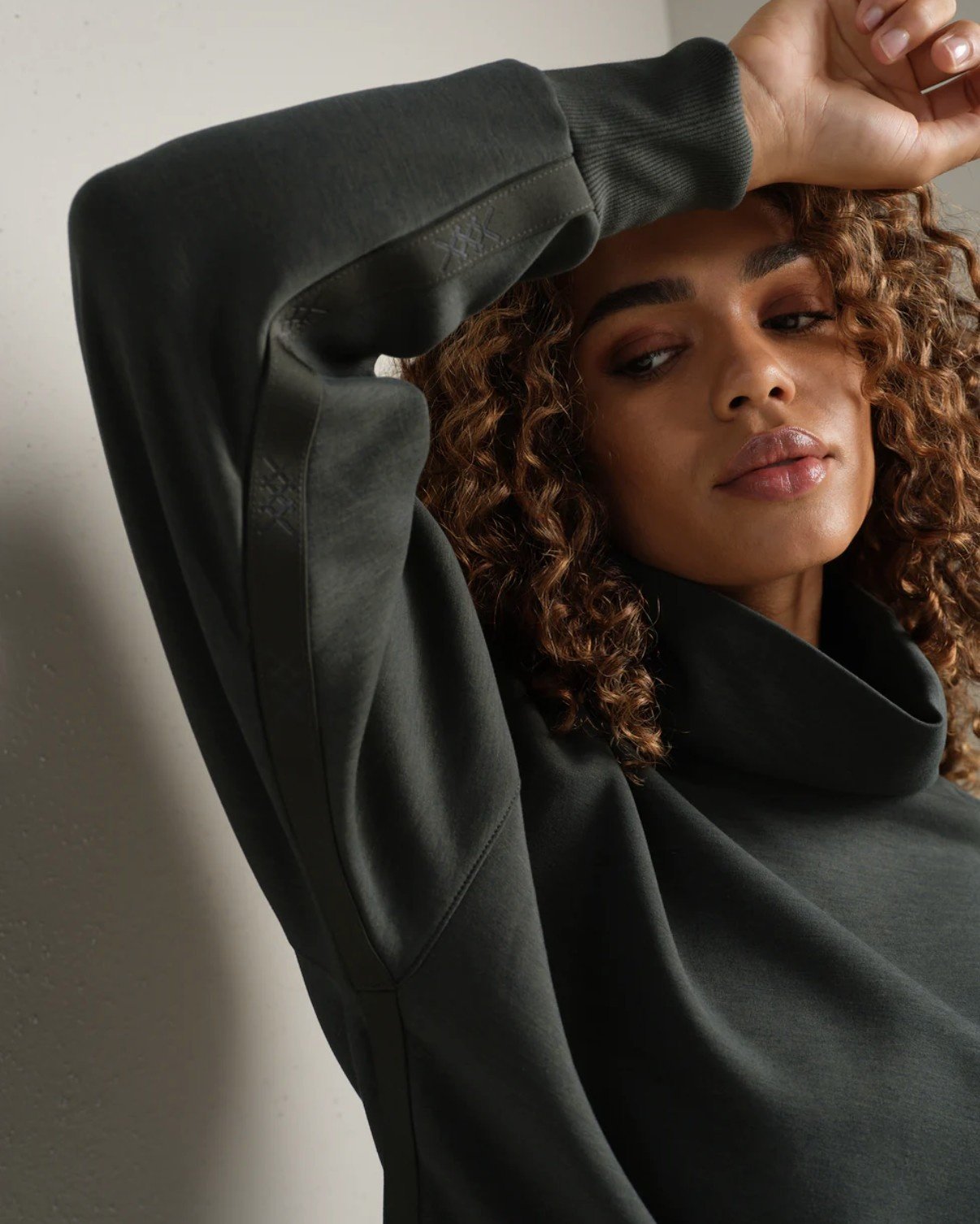 Rhone DreamGlow Mock Neck