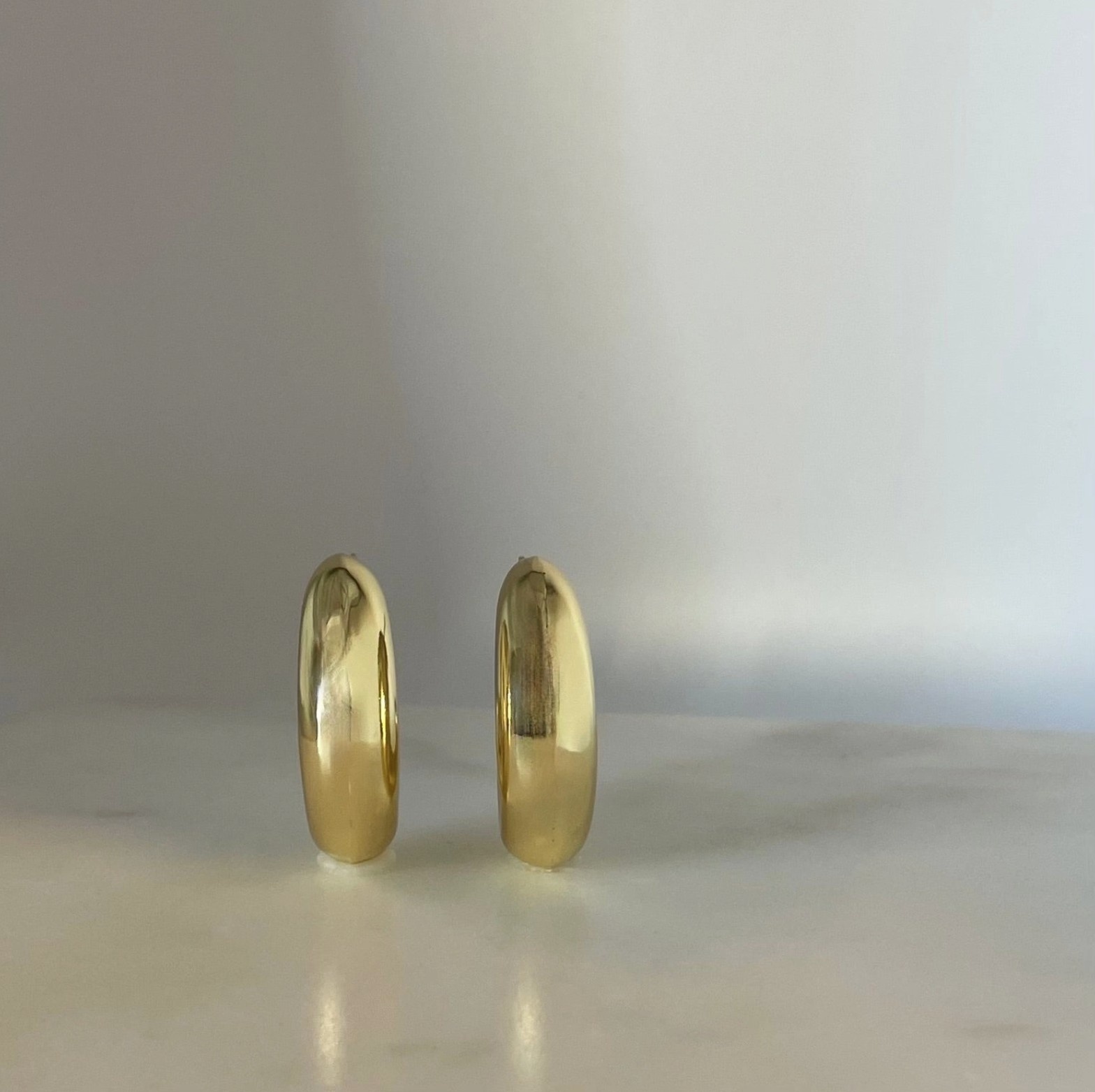 House of Au. + ORA Hustle Hoop