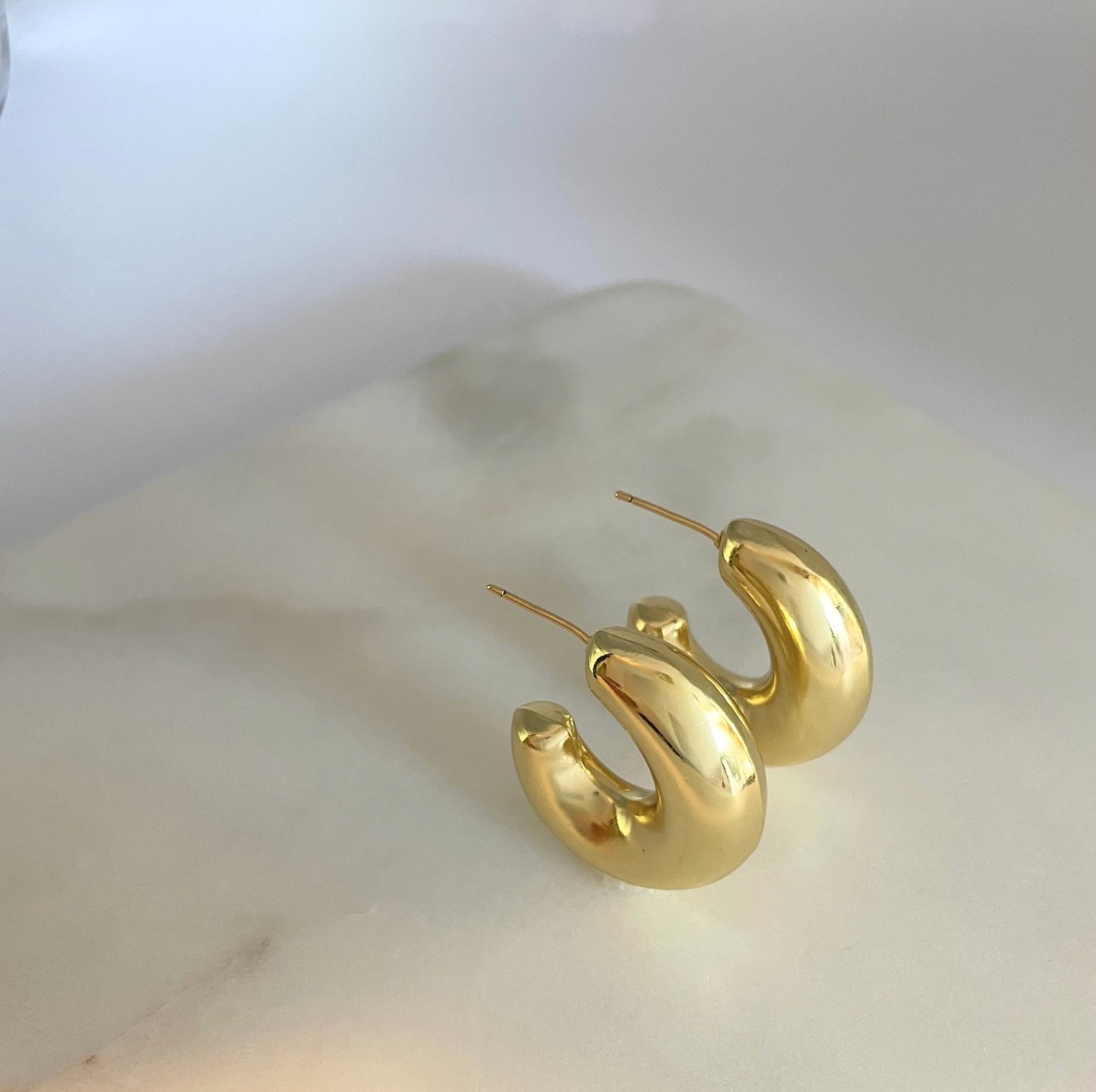 House of Au. + ORA Hustle Hoop