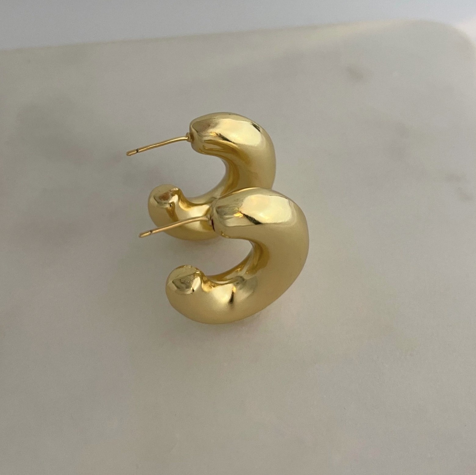 House of Au. + ORA Hustle Hoop