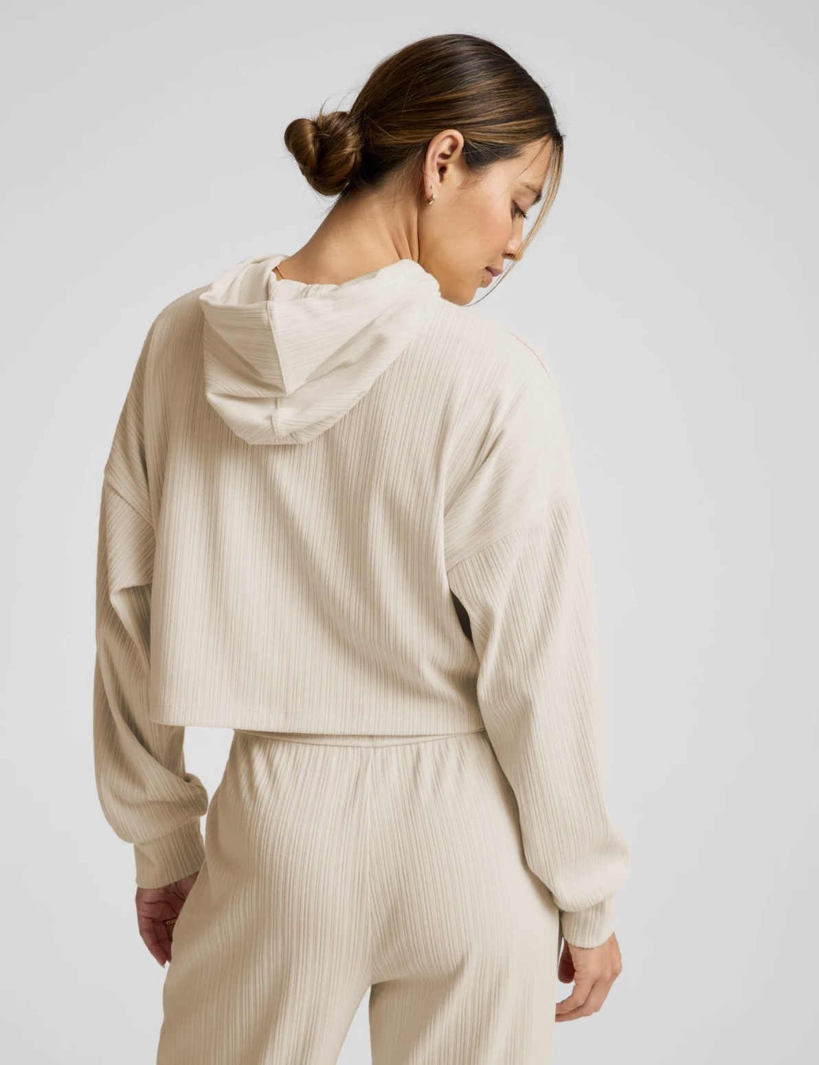Beyond Yoga Breathe Easy Ribbed Cropped Hoodie