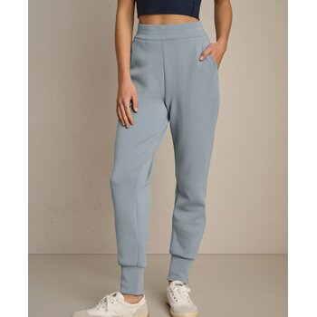 Rhone DreamGlow Taper Leg Pant
