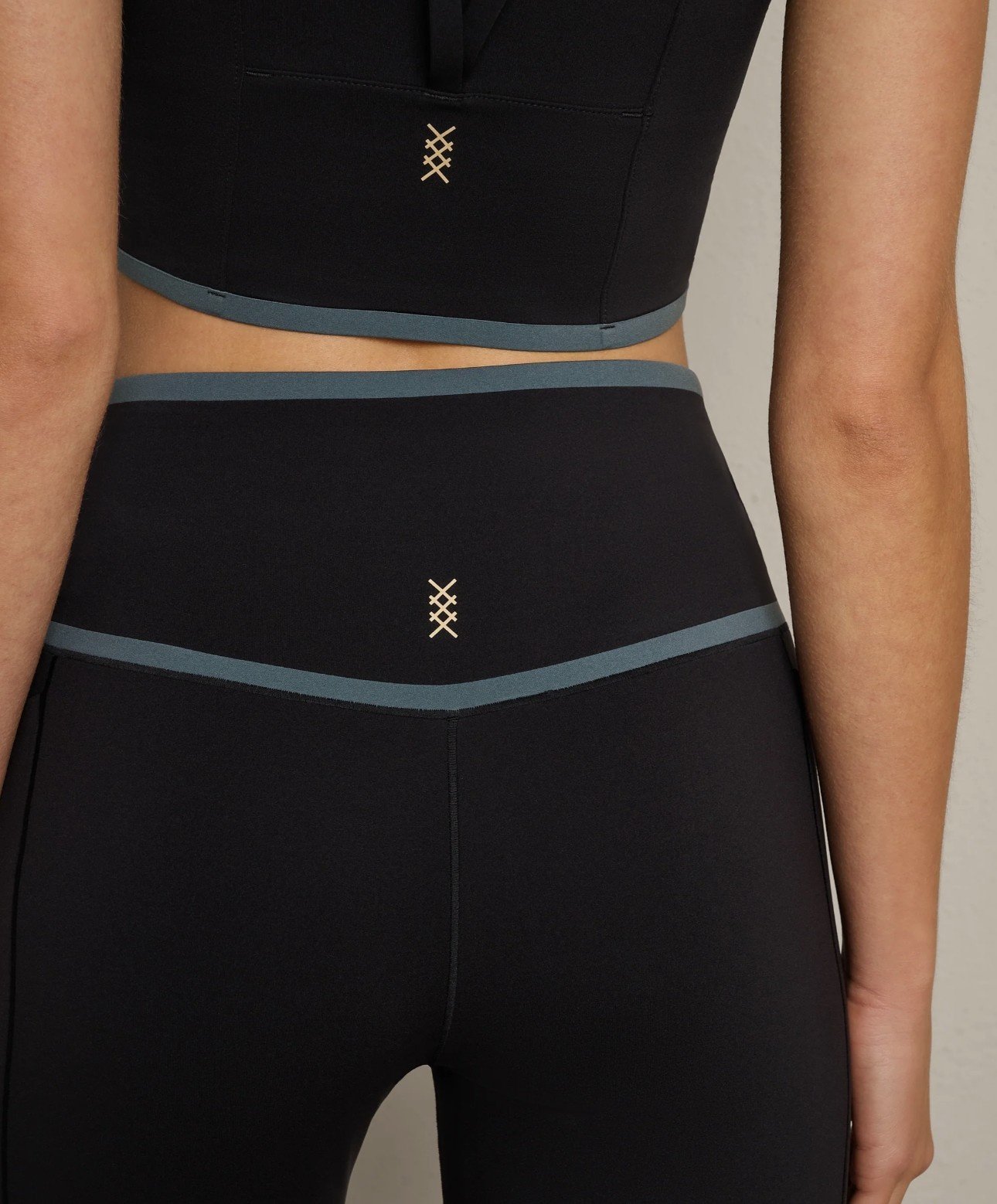 Rhone Instinct Contrast Legging