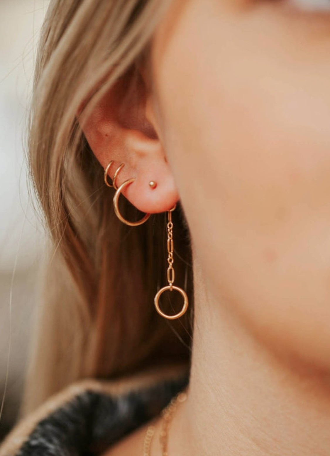 Hello Adorn Monday Backdrop