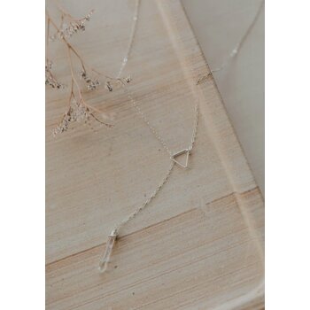 Hello Adorn Nash Lariat Necklace