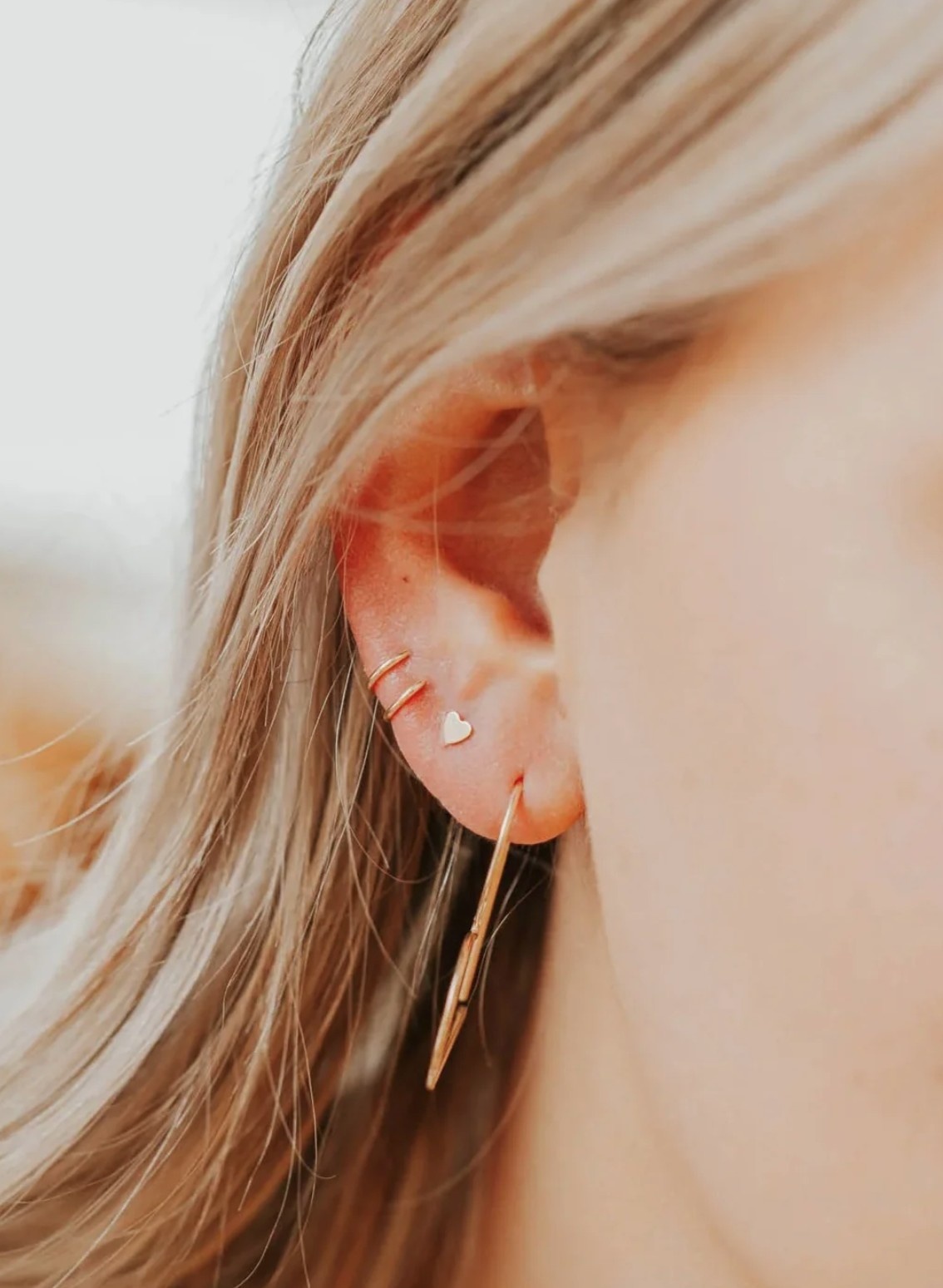 Hello Adorn Tiny Heart Studs